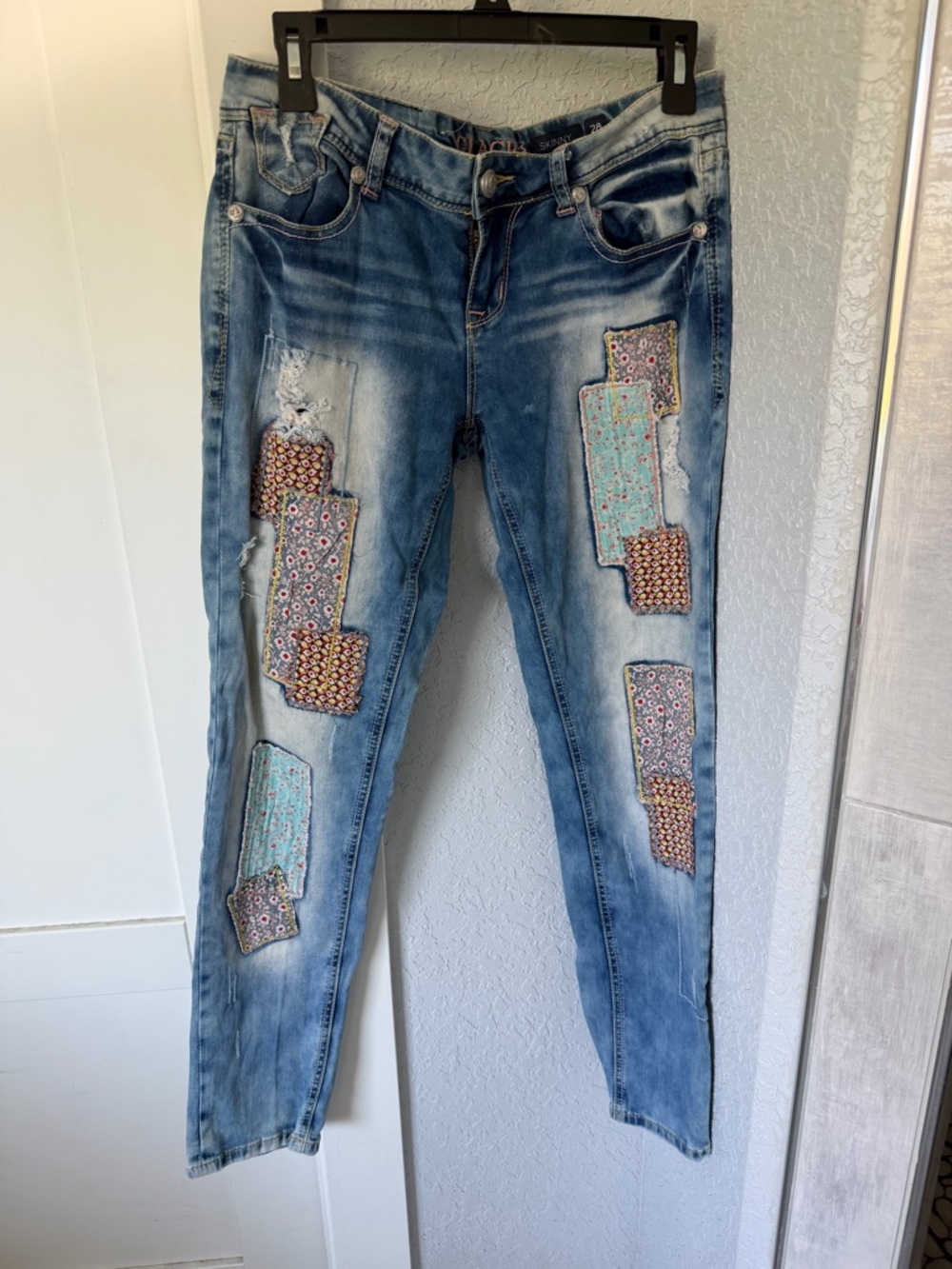 Grace in LA Faded Blue Skinny Jeans with Multicolor Patchwork